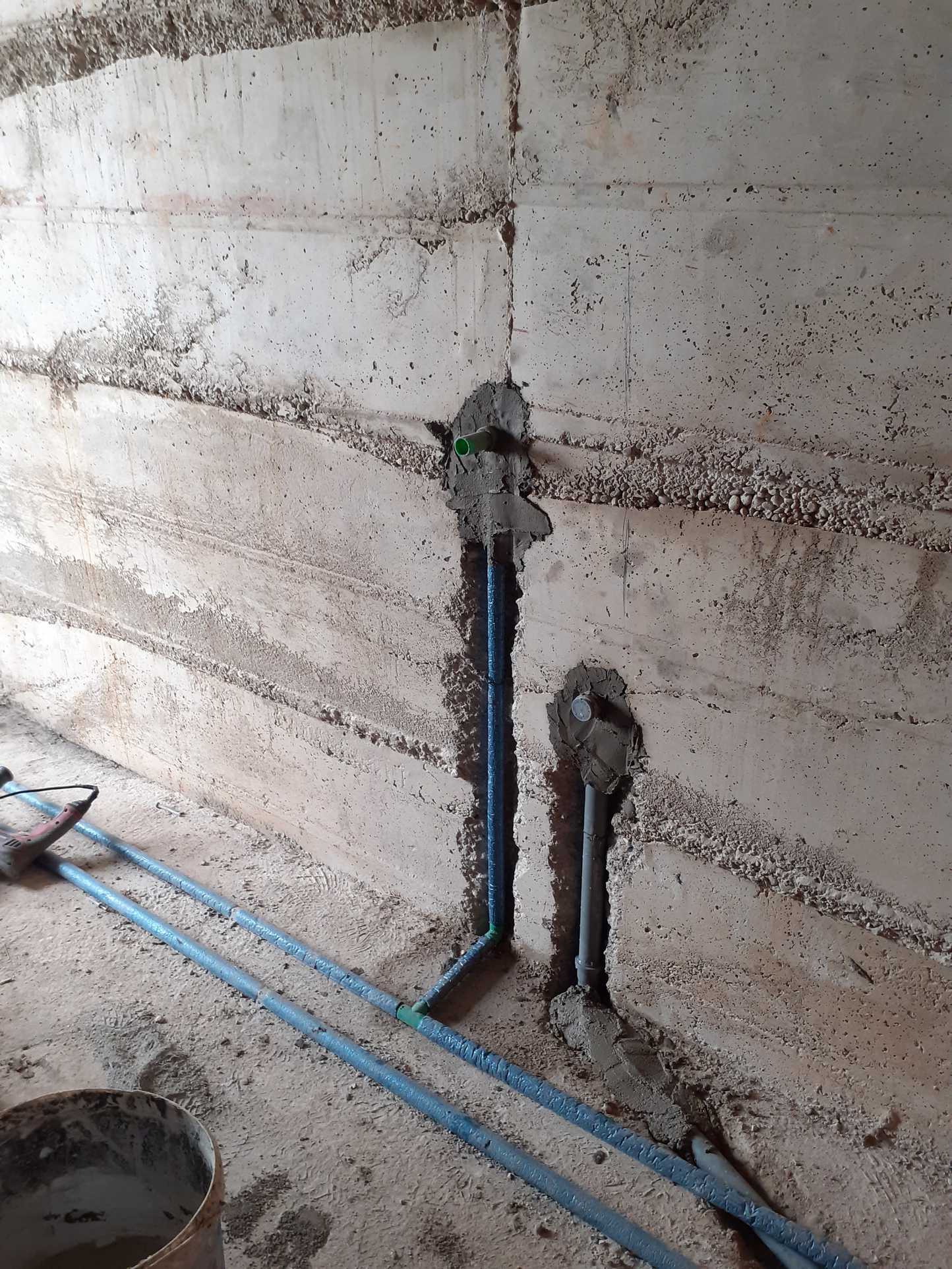 Vaš vodoinstalater - Zidne i podne vodoinstalacije 1